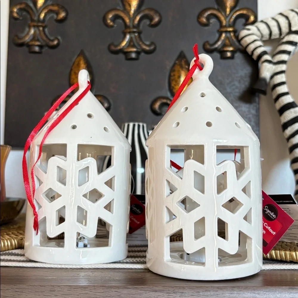 🆕2 Glazed Ceramic Snowflake Cutout Lanterns